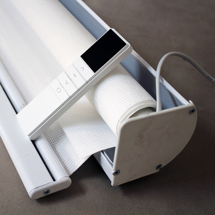 ریموت برقی در دکوراسیون پردیسون